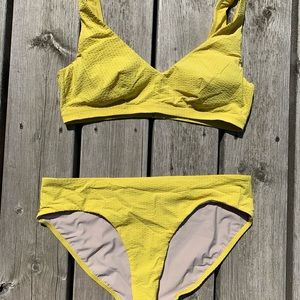 Lululemon calm tides seersucker bikini